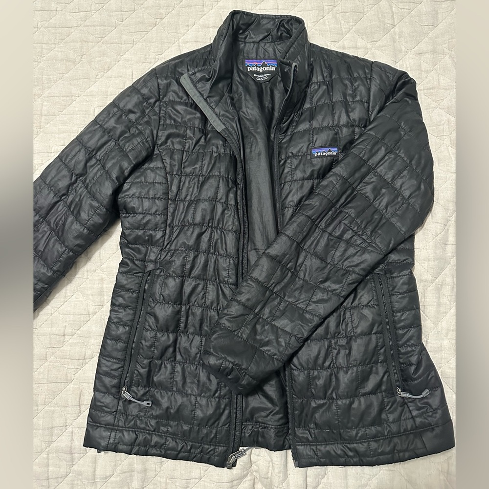 Patagonia Women's Black Nanopuff